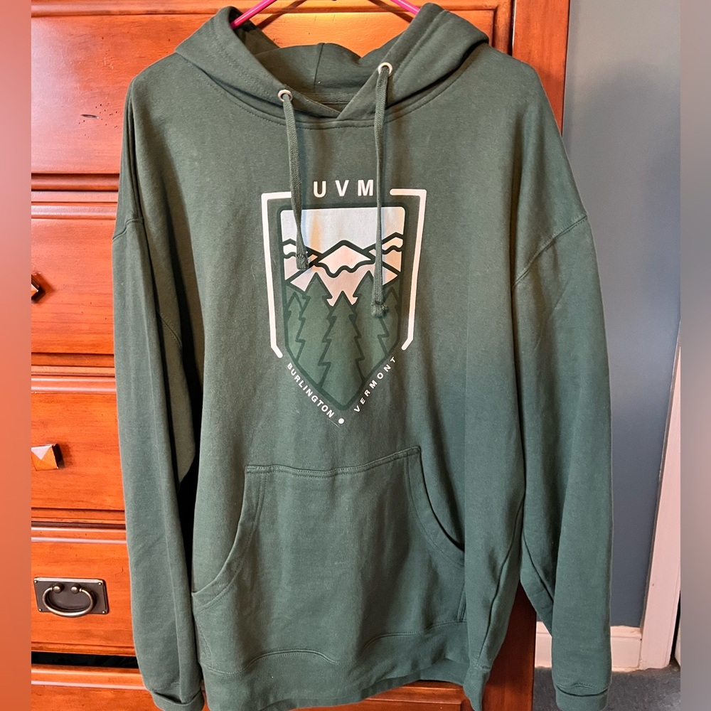 Like New University of Vermont Sweatshirt Sz XL!